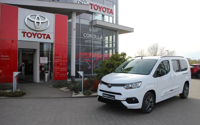 toyota proace city verso Toyota Proace City Verso cena 159900 przebieg: 5, rok produkcji 2023 z Poznań